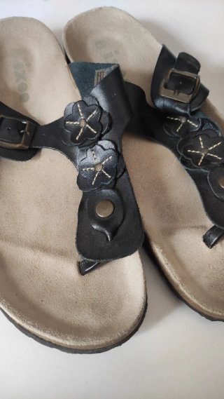 Sandalias Ixoo Piel Negras Flores Bio