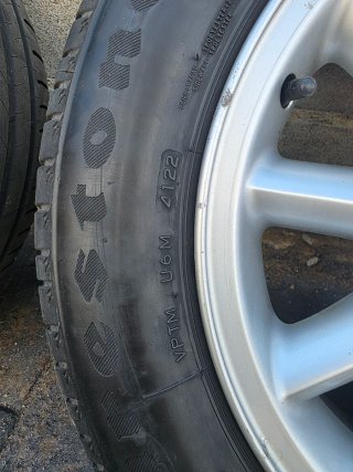 Llantas 5x120 BMW 15 pulgadas y neumáticos
