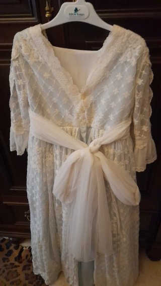 Vestido de niña comunión encaje
