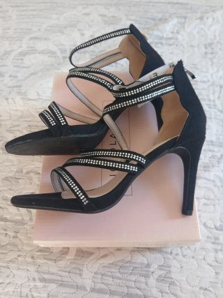 Sandalias Piccola Piu Tacon Talla 38
