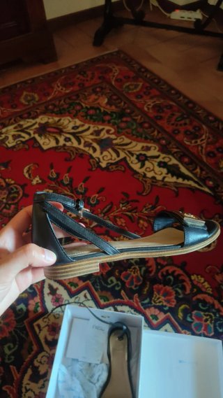 Sandali Guess neri donna