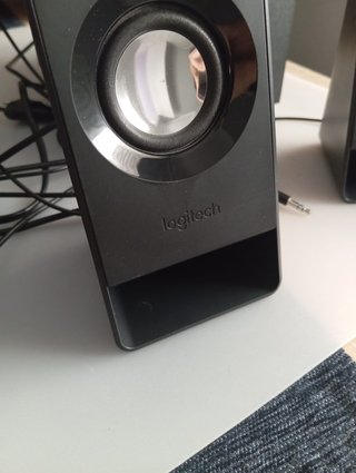 Logitech Z213 Altavoces 2.1 Negro