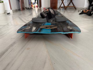 Tabla y arnés de kitesurf