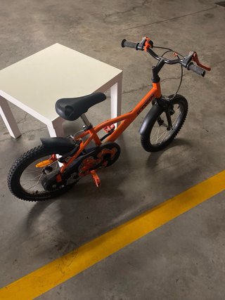 Bicicleta infantil naranja
