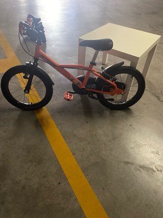 Bicicleta infantil naranja