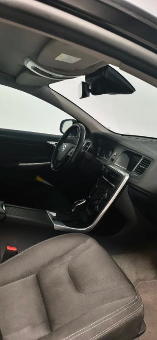 Volvo V60 2017