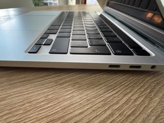 MacBook Pro 13" i5 16GB 1TB SSD 139 ciclos 2020