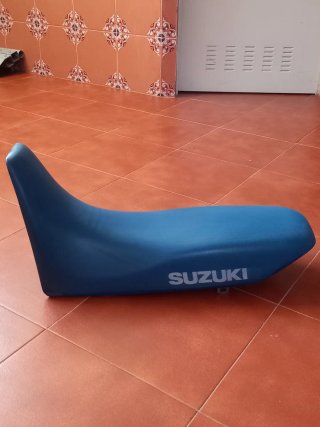 Asiento Suzuki DR Big