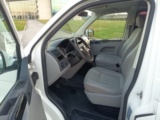 Volkswagen Transporter T6 2013