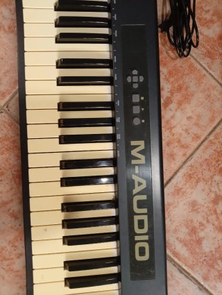 Teclado M-Audio Keystation 88
