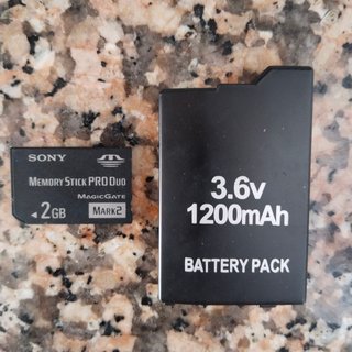 2 PSP 2004 (Negra y Plateada)