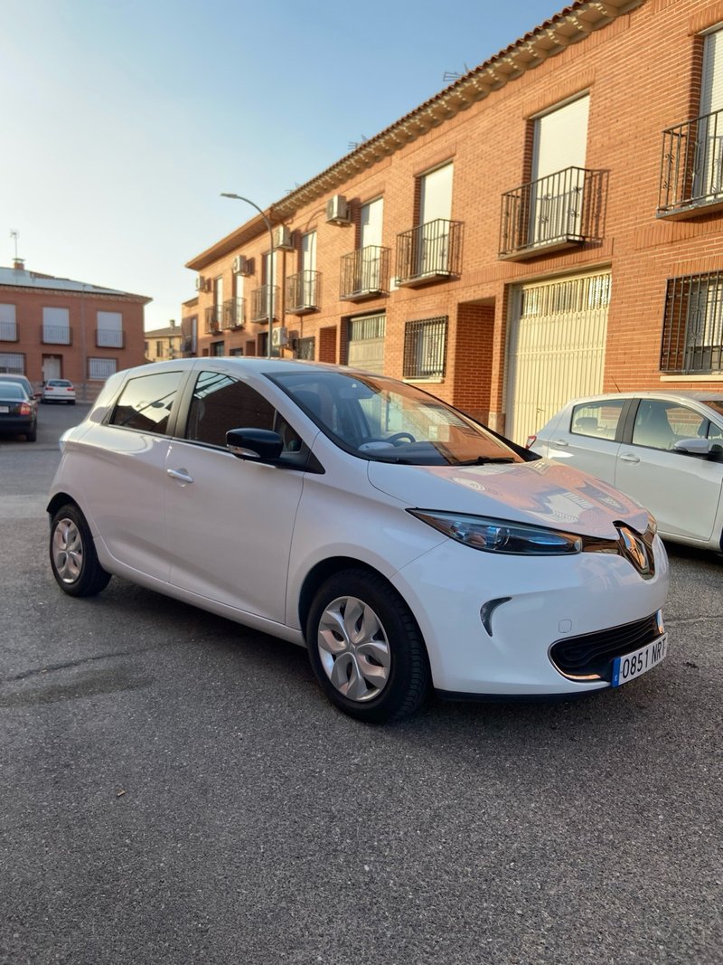 Renault ZOE 2015 - foto 1