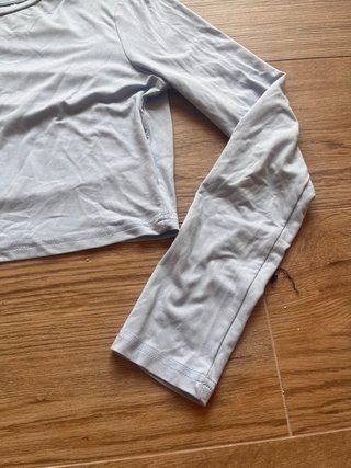 Top crop maniche lunghe azzurro
