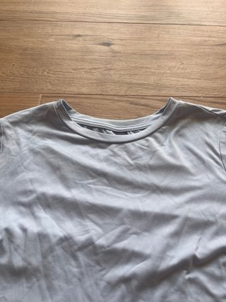 Top crop maniche lunghe azzurro