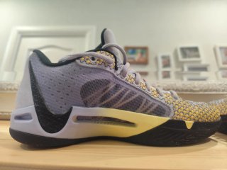 Nike Sabrina 1 Spark