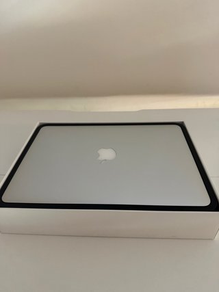 MacBook Pro 2013 8GB RAM 250GB SSD Plata