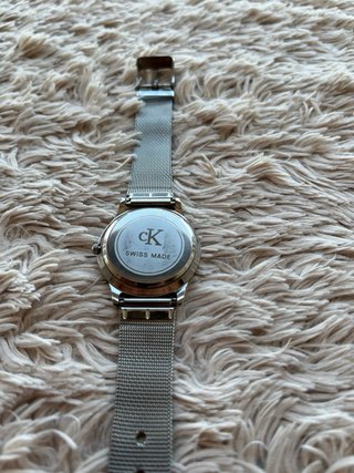 Reloj Calvin Klein Quartz Plata y Blanco