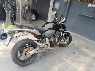 Honda Hornet 600 2007 Negra