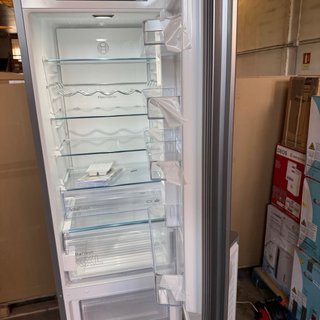 Nevera Bosch Serie 4 KGN392LAG altura 2,02