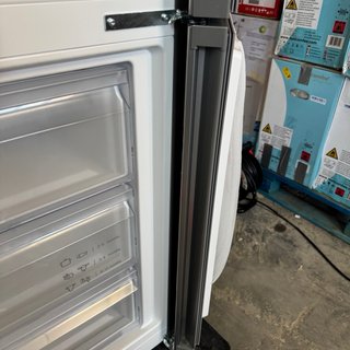 Nevera Bosch Serie 4 KGN392LAG altura 2,02