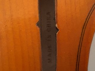 Viola con funda y arco