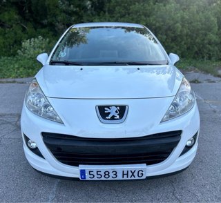 Peugeot 207+ 2014
