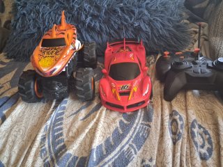 Hot Wheels Camión Tiburón Tigre