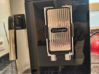 Cafetera De'Longhi Maestosa EPAM 960.75.GL