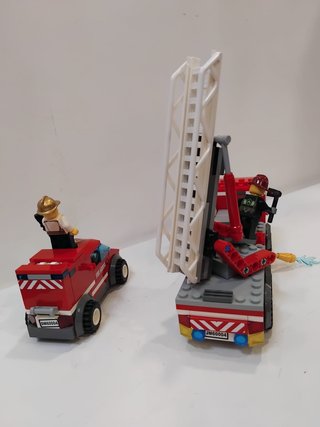 Lote LEGO City Bomberos 2 Vehículos