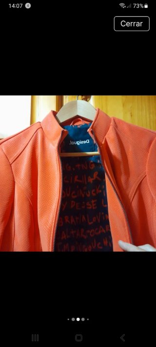 Chaqueta Desigual naranja sin estrenar