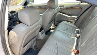 Jaguar S-Type 2002