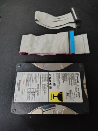 Placa + CPU Pentium 4 + RAM + VGA + HD