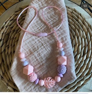Chupetero personalizado con nombre