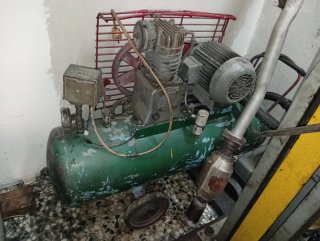 Compresor de aire verde