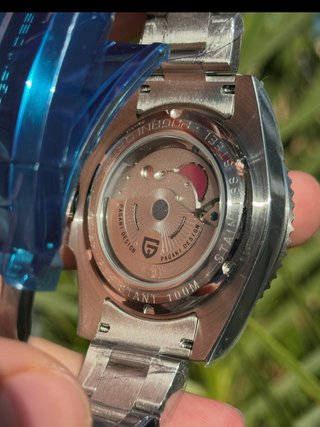 Reloj Nuevo Pagani Design
