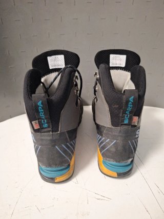 Botas Scarpa Gore-Tex Trekking