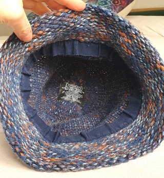 Gorro de lana Donatzelli azul y naranja