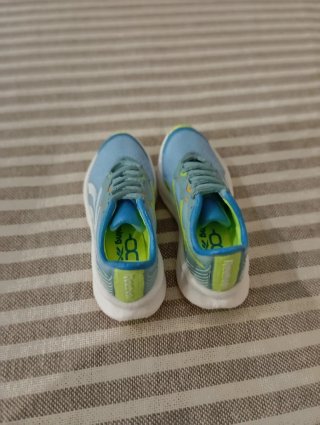 Zapatillas Reebok Azules y Naranjas