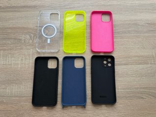 iPhone 12 Pro Max. Lote de 6 fundas