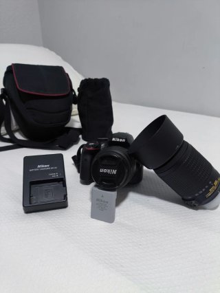 Cámara Nikon D3300 + 2 Lentes + Accesorios