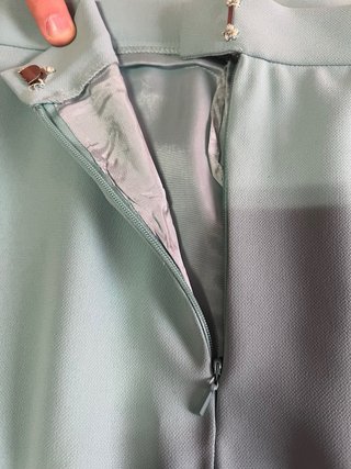 Traje de falda verde