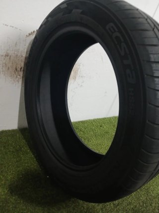225 50 18 99W KUMHO ECSTA HS52