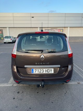 Renault Grand Scenic 2011