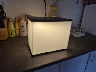 Caja de exposición con luz