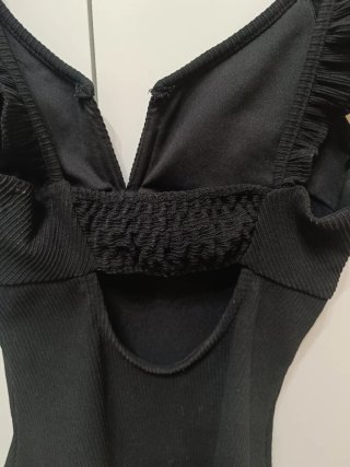 Body canalé Bershka volantes negro Talla M