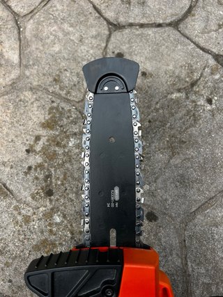 Motosierra Black & Decker a Batería