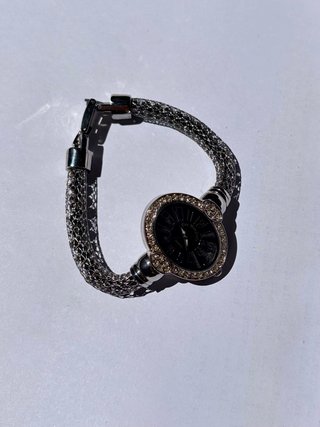 Reloj Joya Cuarzo Negro y Plateado