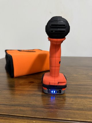 Taladro/atornillador Black+Decker a batería