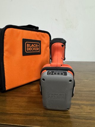 Taladro/atornillador Black+Decker a batería