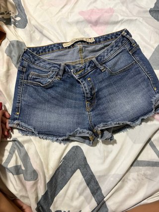 Shorts vaqueros desgastados